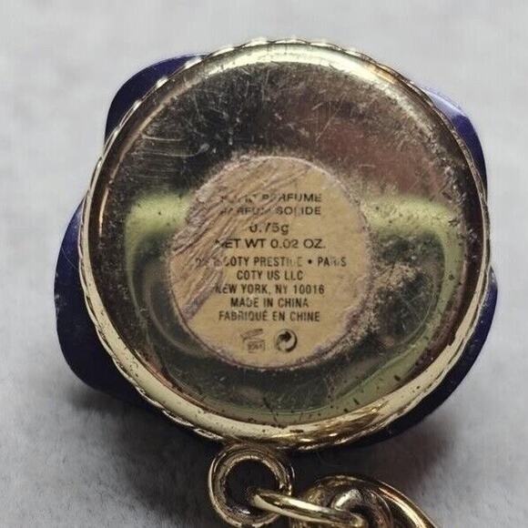 Lola Marc Jacobs Flower Perfume Chain Bracelet 7" Cream Solid Enamel Charm Gold - Picture 8 of 8